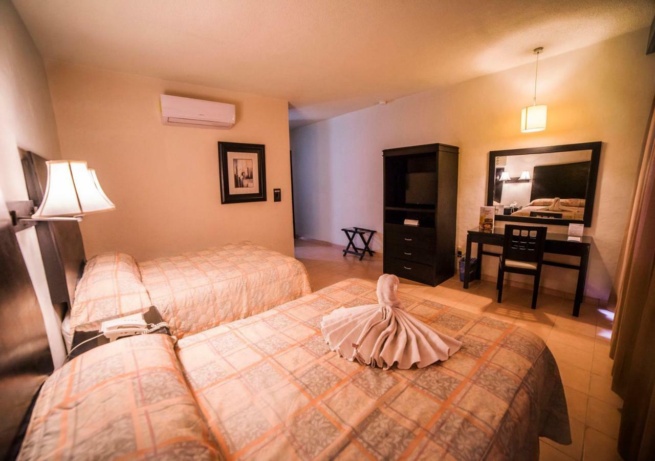 Hotel Marlon Chetumal Exterior foto